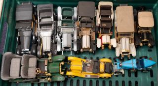 A group of Franklin/Danbury Mint model cars: including a 1905 Rolls Royce,
