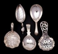 A George V silver caddy spoon, maker George Unite, Birmingham,
