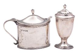 A George V silver mustard pot and cover, maker Goldsmiths & Silversmiths Co Ltd, Sheffield,