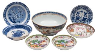 A mixed group of Chinese porcelain,