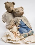 A small bisque head doll, the head impressed S & H.