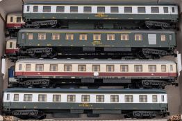 Lima, a collection of 0 gauge Continental passenger coaches, various liveries, including DB,