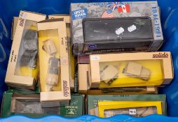 Solido. A boxed group of military vehicles and tanks.