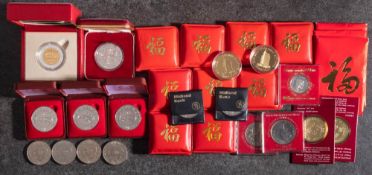 A collection of coins and medallions of Singapore: including two 1985 .