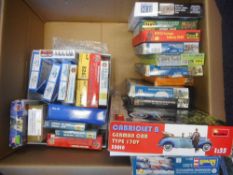 A collection of assorted incomplete models: together with assorted OO/HO figures,