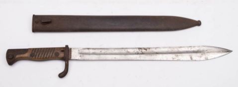 A German World War One period bayonet: with 36.