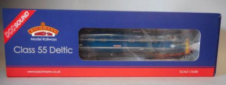 Bachmann, 00 gauge, a Class 55 Deltic diesel locomotive No 55018 'Ballymoss': in BR blue livery,