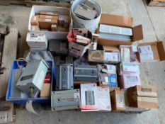 (1) Pallet of Miscellaneous Programmable Thermostats, Humidifier controls, Transmitters, AC Inverter
