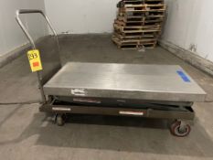S/S Lifting Table With a Foot Jack