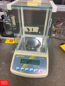 Kern Analytical Balance, Model : ALJ 220-4NM Rigging: $25