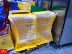 Pallet of Storage Bins Rigging: $25