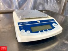Denver Instrument 4,000 Gram Capacity Digital Scale Model SI-4002