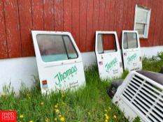 International Doors, Located in:Rutland Rigging Fee: $ 100