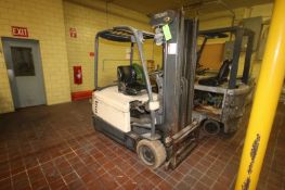 Crown Sit-Down Electric Forklift, with 36 Volt Battery, with 2-Stage Mast with Side Shift (NOTE: