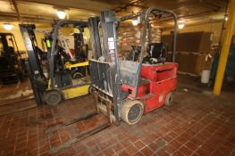Raymond 5,000 lbs. Sit-Down Electric Forklift, M/N 470-06-HM00006, with 3-Stage Mast with Side