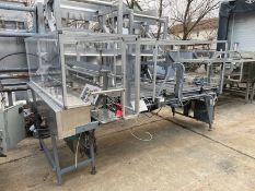 Dyco Side Feed Debagging Table, M/N 2810, S/N 28-014-0493, with Aprox. 36