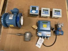 Lot of Assorted Rosemont Flow Meter Components,(3) 1056 & Solu Comp II DIsplays, Transmitter Type