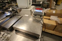 OHAUS CORP S/S PLATFORM TABLETOP SCALE, MODEL CHAMP SQUARE CQ50LW, S/N 06473406HF, 50 KG/100LBS MAX,