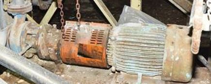 GOULDS 3196 CENTRIFUGAL PUMP WITH 20 HP ELECTRIC DRIVE MOTOR (LOCATED IN IOWA, RIGGING INCLUDED WITH