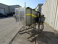 ECONOCORP Model 8417 Tray Former with Nordson Hot Melt Glue (Located Charleston, South Carolina)