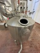 S/S DOME TOP TANK, APPC. 200 GALLON (32''H X 44''W)