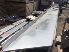 Key S/S Shaker Deck, Model 427382-1, S/N 99-47254, Aprox. 24 ft. by 30