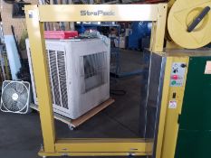 Stra Pack RQ-84 arch strapping machine, S/N 30004106, yr. 2006, volt 110 (Located Fort Worth, TX)