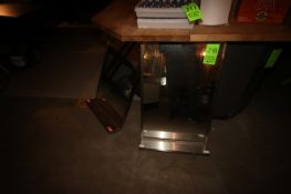 (2) Mirrors, Aprox. 35