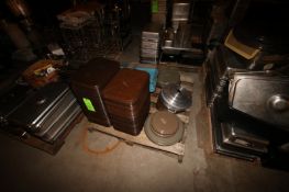 Plastic Trays On Pallet, Aprox. 24