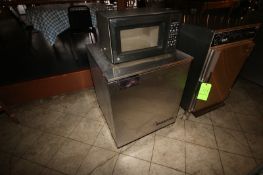 Victory S/S Refrigerator, Overall Dims.: Aprox. 29-1/2