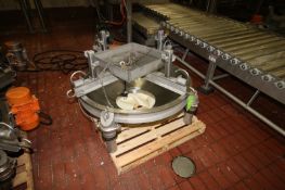 Vibratory S/S Super Sac Hoist Attachments, withMartin Motor & Super Sac. S/S Hook Attachment, with