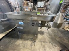 BIRO COUNTERTOP 2-HP MEAT GRINDER, MODEL J57890A, S/N X04X0740089F, 21