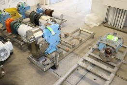 2014 SPX Positive Displacement Pump Head, M/N 220 UL, S/N 1000002890848, with Aprox. 4