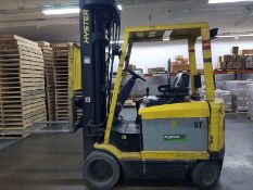 Hyster E60XM2-30 Electric Forklift, S/N F108V26848Z with 48 Volt, Quad Mast, Mast Height 288