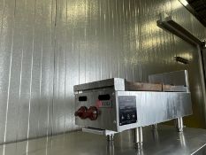 Walk 2-Burner Stovetop Hot Plate Stove, 3000,000 BTUs (Auction ID 8485e37f) (Handling, Loading, &
