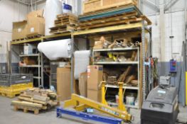 Lot-(1) Section 9'W x 10'H x 48