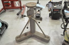 Brunson Instrument Model 231, Adjustable Height, Portable Metrology Stand