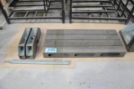 Lot-(4) 48