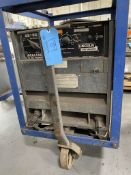 Lincoln Idealarc R3R-400 Welder (220/440 Volt, 3-Phase)