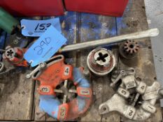 Ridgid 000-R Manual Pipe Threader w Misc. Rigid Threader Dies