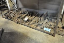 Lot-Fixtures on (1) Shelf