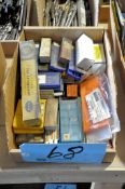 Lot-Carbide Inserts in (1) Box