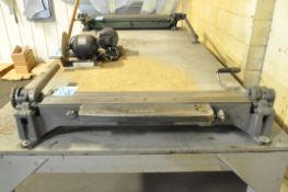 Pexto Bench Top 30