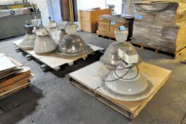 Lot-Industrial Lights on (2) Pallets