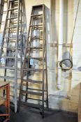 10' Wood Step Ladder