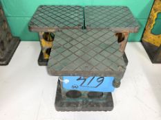 Lot-(3) 8