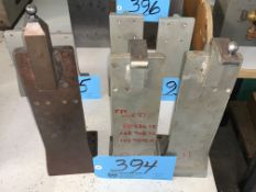 Lot-(3) 4