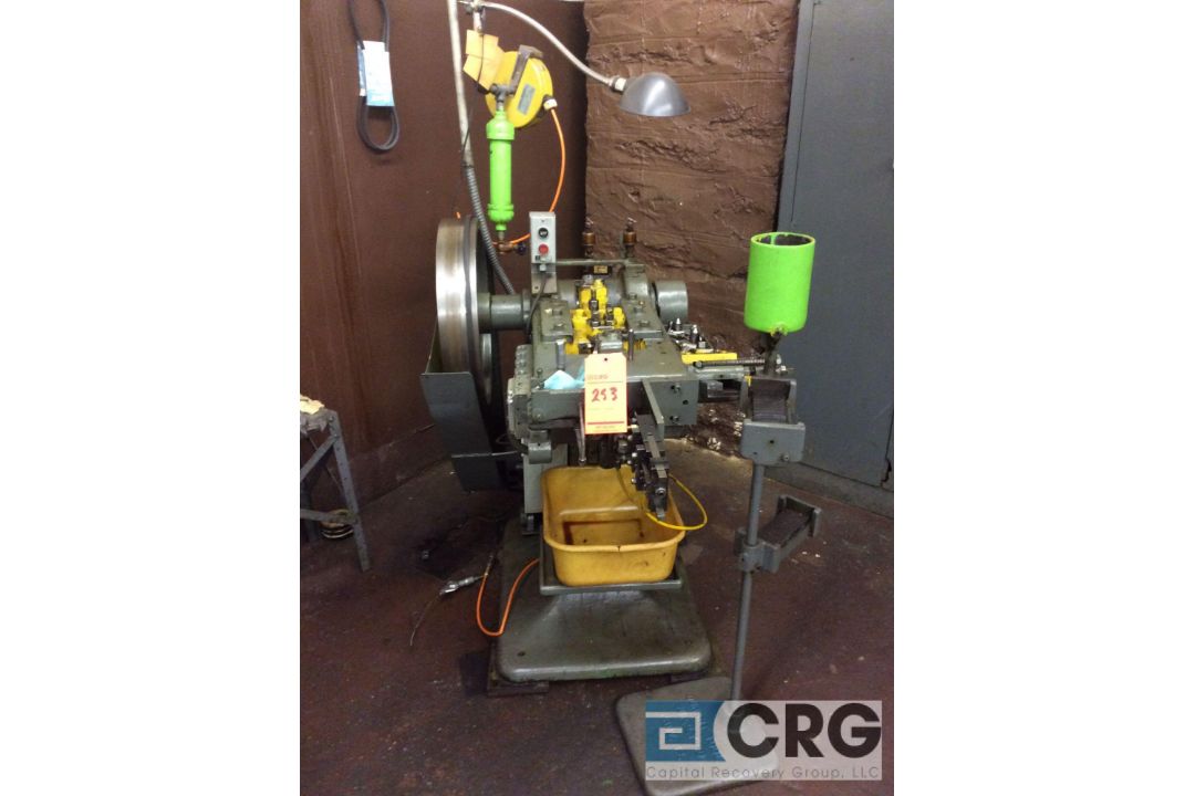 Manville m/n 00 DSSD Cold Headers,1/8 max cutoff dia, 1”max shank length, 150 PPM with air feeders - Image 1 of 4