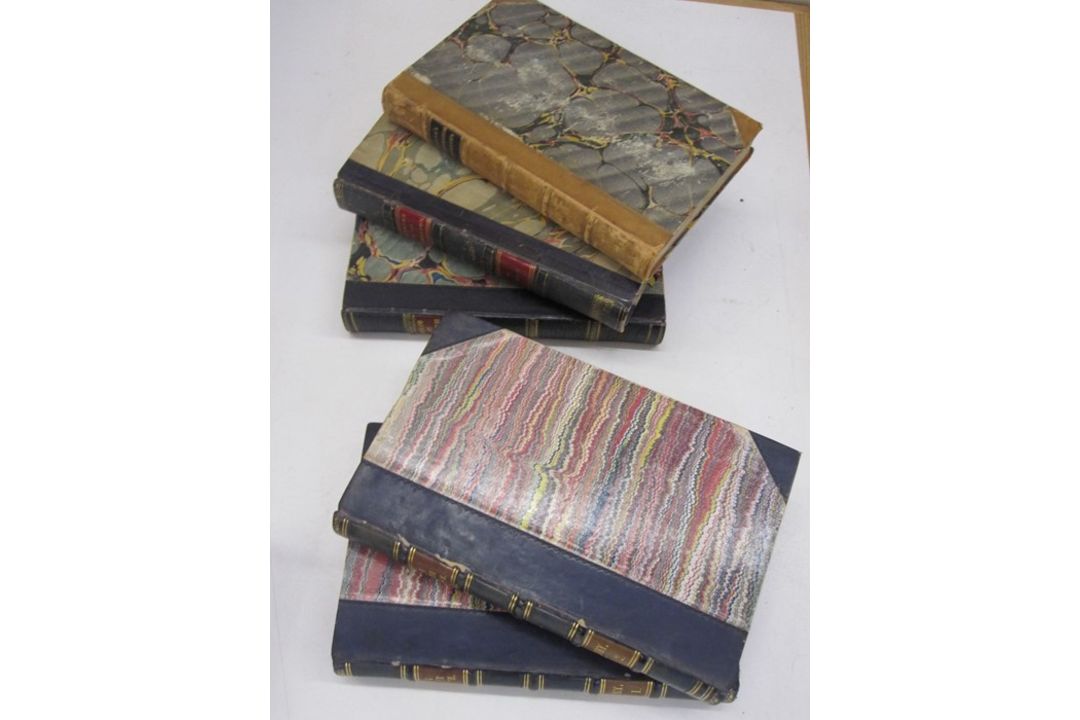 Fine bindings to include: French titles, religious titles and history (1 box) - Image 3 of 3
