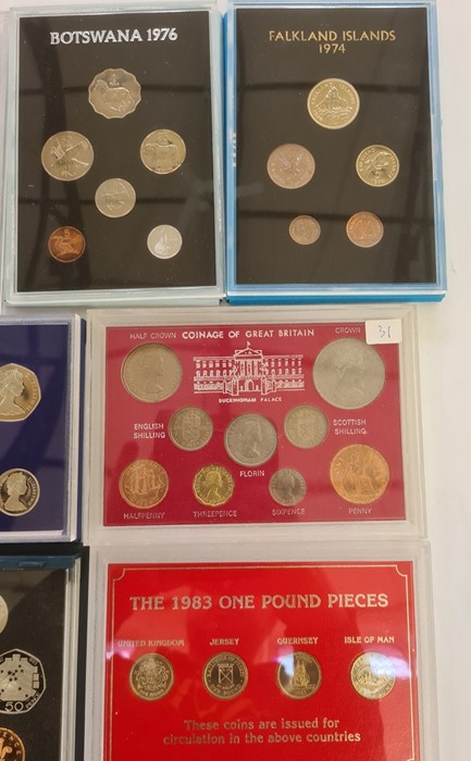 UK proof sets (3) 1972, 1973, 1982 with Brilliant Uncirculated £2, £1 and 50ps (4) proof sets (2) - Image 5 of 6